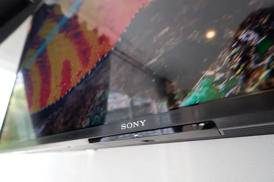 Sony 4K Smart TV with apps inside a Thonglor Suites Hotel room